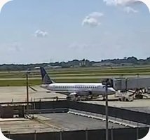 Lafayette Regional Airport webcam