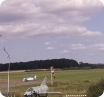 Aerodrome de Montceau-les-Mines - Pouilloux Airport webcam