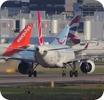 London Gatwick Airport webcam