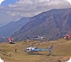 Hotel Everest View Heliport webcam